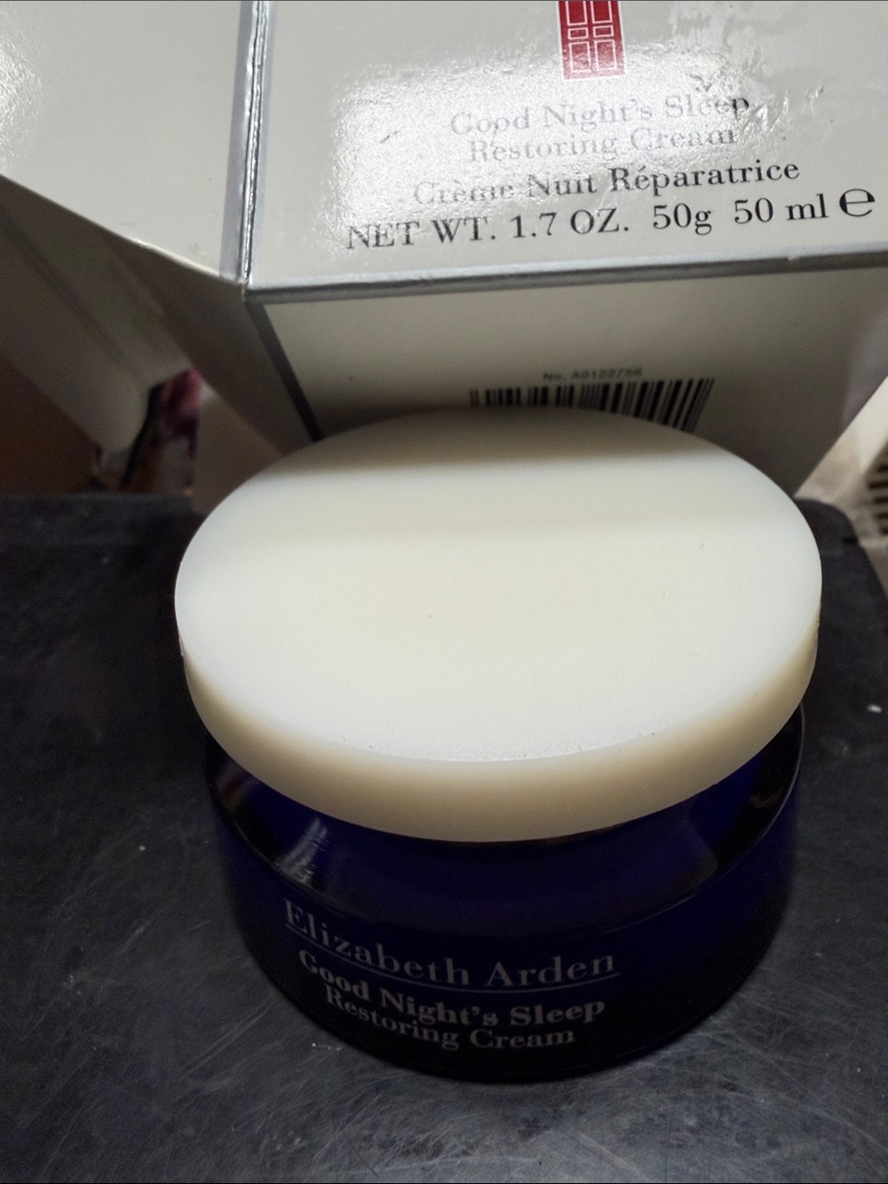 Elizabeth Arden good night's sleep restoring cream - Picture 2 of 3